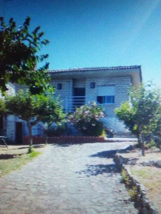 Foto 2 de Casa en venda a San Pedro de la Nave-Almendra de 3 habitacions amb terrassa