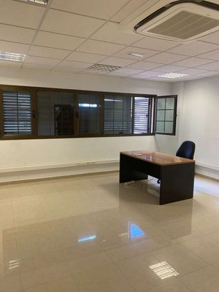 Foto 2 de Oficina en lloguer a Centro - La Vega Alta de 55 m²