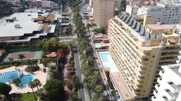 Foto 2 de Estudi en venda a Zona Martiánez amb terrassa i piscina
