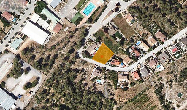Foto 1 de Venta de terreno en Santa Maria de Miralles de 931 m²
