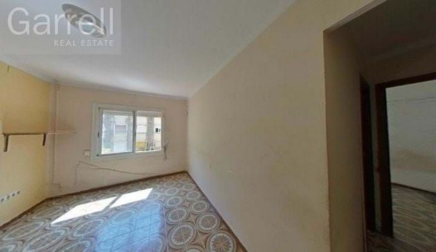 Foto 1 de Venta de piso en Can Borrell - La Plana de Lledó de 3 habitaciones y 64 m²