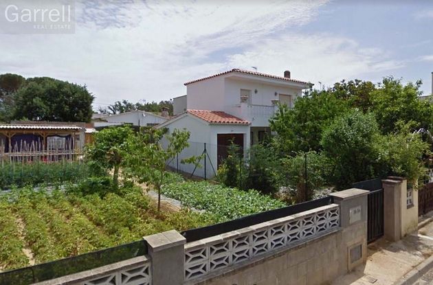 Foto 2 de Casa en venda a Llagostera de 4 habitacions amb terrassa i piscina