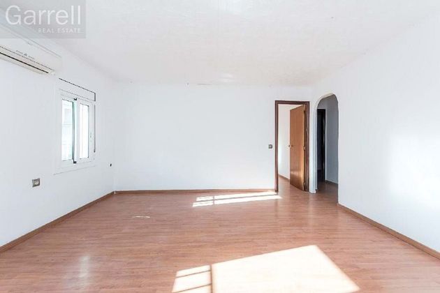 Foto 1 de Pis en venda a Can Borrell - La Plana de Lledó de 4 habitacions i 76 m²
