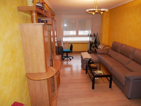 Foto 1 de Piso en venta en Briviesca de 2 habitaciones con terraza y calefacción