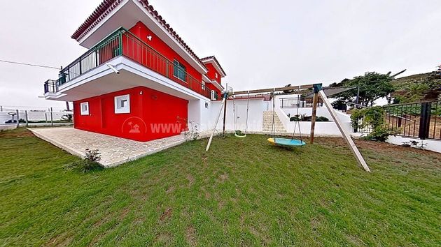 Foto 2 de Venta de chalet en Guancha (La) de 4 habitaciones con terraza y piscina