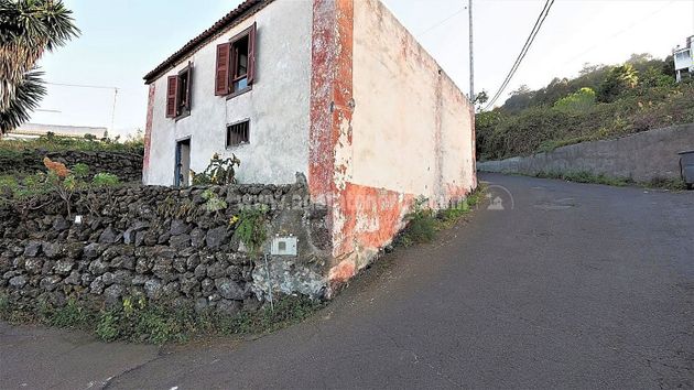 Foto 1 de Casa rural en venda a La Vega-El Amparo-Cueva del Viento de 2 habitacions amb jardí