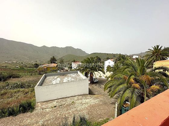 Foto 2 de Casa rural en venda a Buenavista del Norte de 3 habitacions amb terrassa i jardí