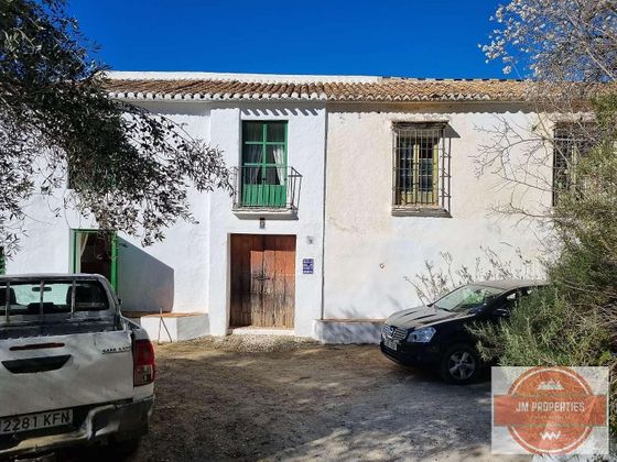 Foto 2 de Venta de casa rural en Pinares de San Antón de 5 habitaciones y 460 m²