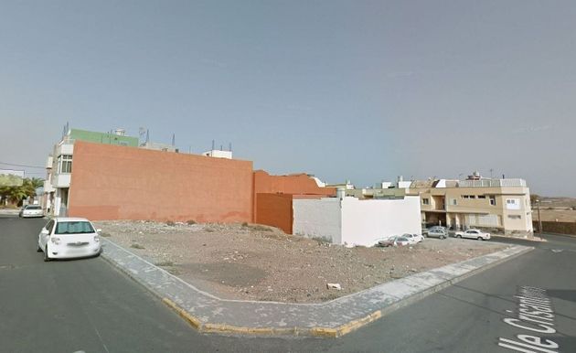 Foto 1 de Venta de terreno en Montaña los Vélez de 141 m²