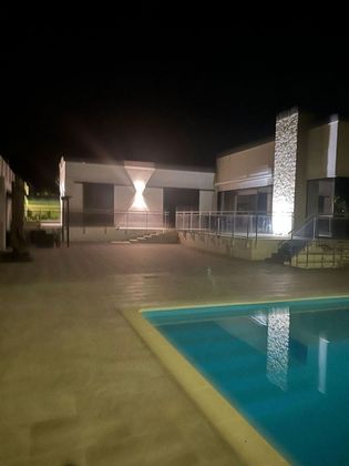 Foto 2 de Venta de chalet en Plaça Eliptica-Republica Argentina-Germanies de 3 habitaciones con piscina y garaje