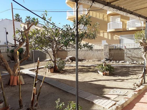Foto 1 de Casa en venda a Miramar de 5 habitacions amb terrassa i jardí