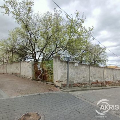 Foto 2 de Venta de terreno en Seseña Centro de 864 m²