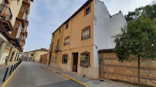 Foto 1 de Xalet en venda a Quintanar de la Orden de 3 habitacions amb terrassa i balcó