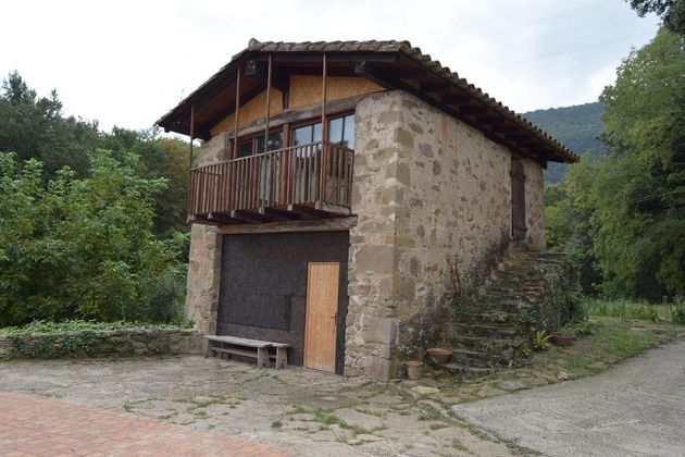 Foto 2 de Venta de casa rural en Santa Pau de 12 habitaciones con terraza y piscina