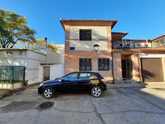 Foto 1 de Casa en venda a Magán de 4 habitacions amb terrassa i garatge