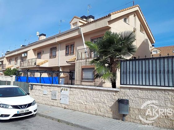 Foto 1 de Casa en venta en Las Lomas de 4 habitaciones con terraza y piscina