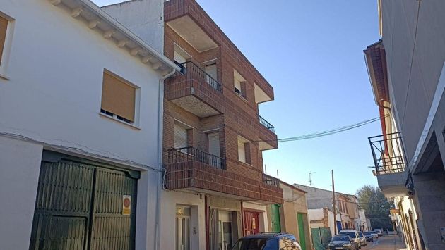 Foto 1 de Piso en venta en Puebla de Almoradiel (La) de 4 habitaciones con terraza