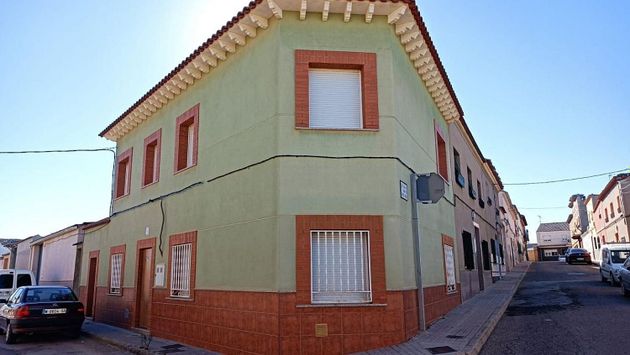 Foto 1 de Casa en venda a Puebla de Almoradiel (La) de 4 habitacions i 88 m²