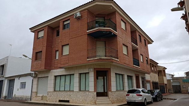 Foto 1 de Piso en venta en Corral de Almaguer de 3 habitaciones con balcón