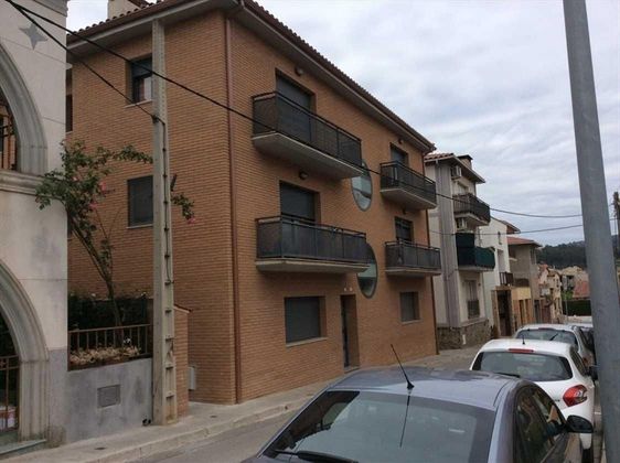 Foto 1 de Venta de piso en Sant Martí de Centelles de 4 habitaciones y 98 m²