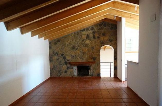 Foto 1 de Venta de casa en Castellnou - Can Mir - Sant Muç de 3 habitaciones y 141 m²