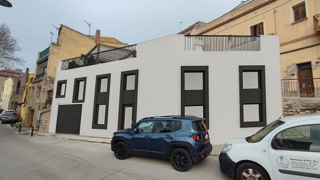Foto 1 de Casa en venta en calle Llibertat de 3 habitaciones con terraza y garaje