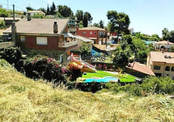 Foto 2 de Venta de terreno en Castellnou - Can Mir - Sant Muç de 539 m²