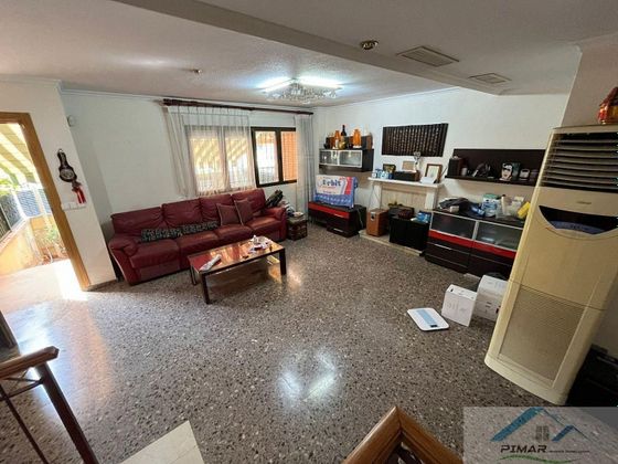 Foto 2 de Casa en venda a El Travaló - Martínez Valero de 4 habitacions amb aire acondicionat