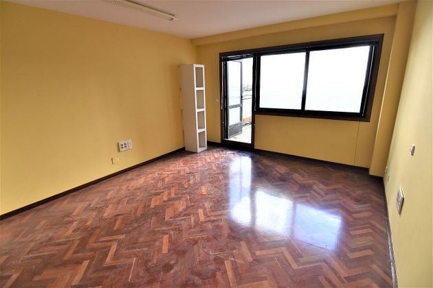 Foto 1 de Oficina en venta en calle Novoa Santos con terraza y calefacción