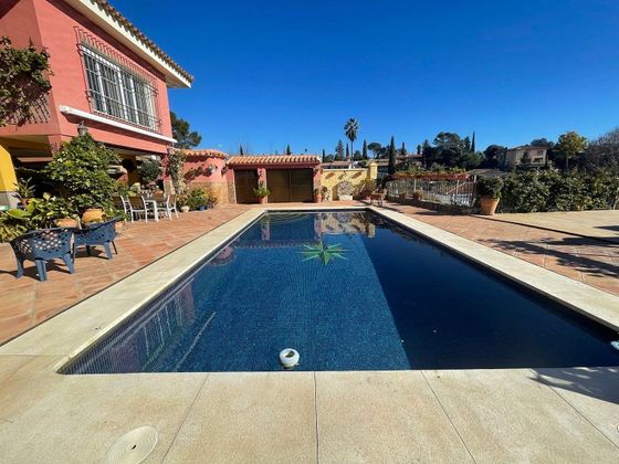Foto 2 de Xalet en venda a El Brillante -El Naranjo - El Tablero de 5 habitacions amb terrassa i piscina