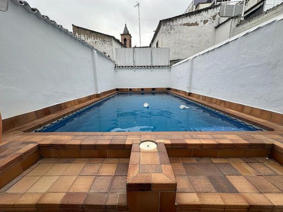 Foto 1 de Casa en venda a Villa del Río de 4 habitacions amb piscina i jardí