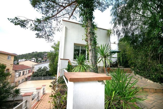 Foto 2 de Casa en venda a Corbera de Llobregat de 4 habitacions amb garatge i calefacció
