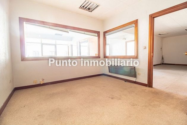 Foto 1 de Oficina en venda a calle Claudio Moyano de 225 m²