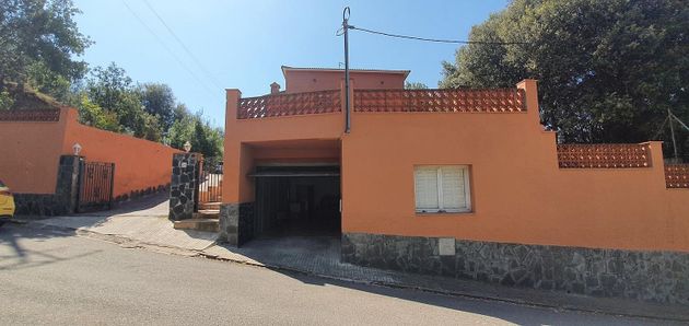 Foto 2 de Casa en venda a Sant Pere de Vilamajor de 6 habitacions amb terrassa i piscina