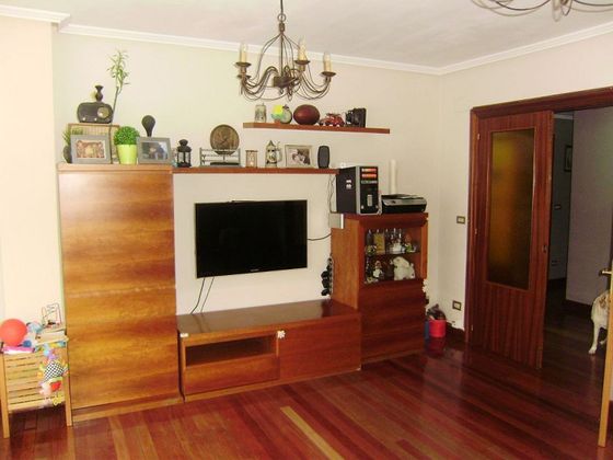 Foto 2 de Piso en venta en Mañaria de 3 habitaciones con calefacción