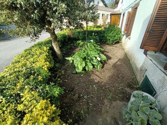 Foto 2 de Casa en venta en Berriz de 3 habitaciones con jardín
