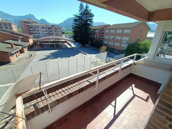 Foto 1 de Pis en venda a Abadiño de 3 habitacions amb terrassa i balcó