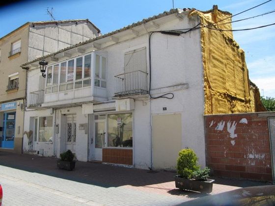 Foto 1 de Casa en venda a Herrera de Pisuerga de 5 habitacions i 530 m²