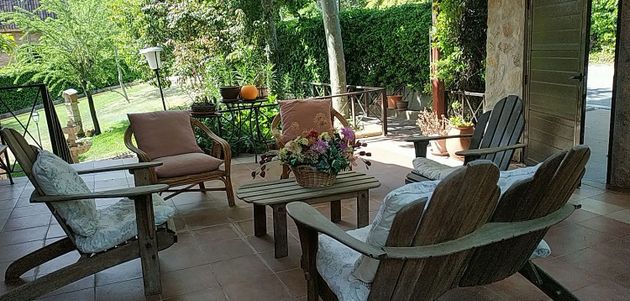 Foto 2 de Xalet en venda a Villafranca del Castillo de 5 habitacions amb terrassa i jardí