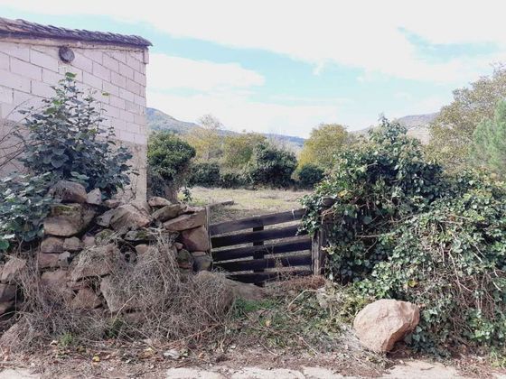 Foto 1 de Venta de terreno en Valgañón de 851 m²