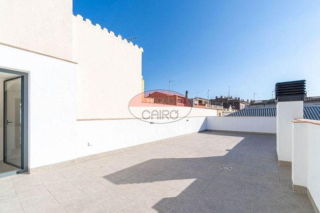 Foto 1 de Dúplex en venta en Centre - Figueres de 3 habitaciones con terraza y balcón