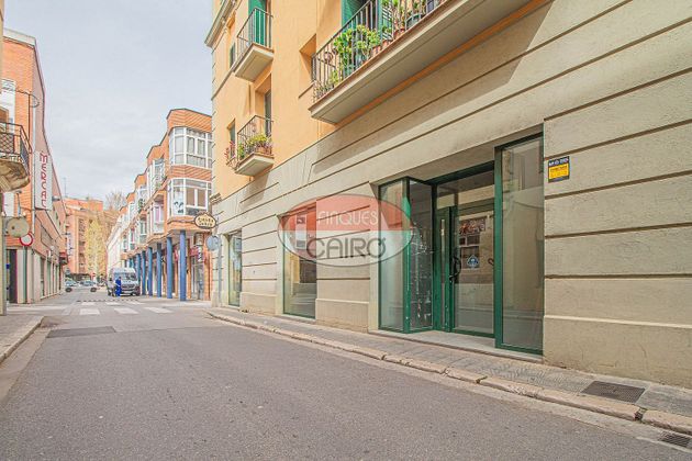 Foto 2 de Local en venta en Centre - Figueres de 90 m²
