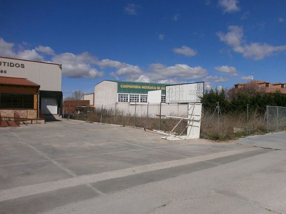 Foto 1 de Terreno en venta en carretera Madrid de 655 m²