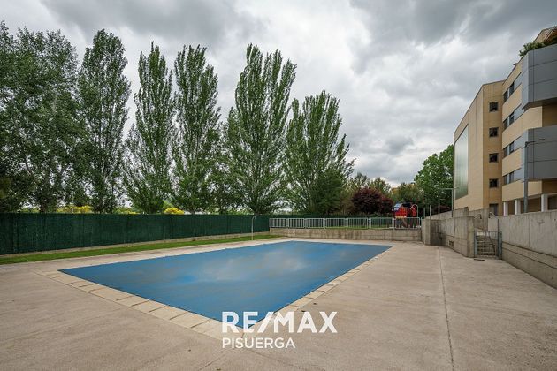 Foto 2 de Pis en venda a calle De la Galana de 2 habitacions amb piscina i garatge