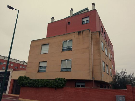 Foto 2 de Pis en venda a Belén - Pilarica - Bº España de 2 habitacions amb terrassa i garatge