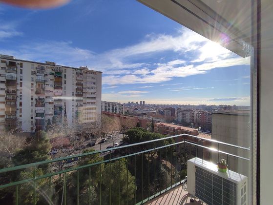 Foto 1 de Venta de piso en Can Serra de 2 habitaciones con balcón y aire acondicionado