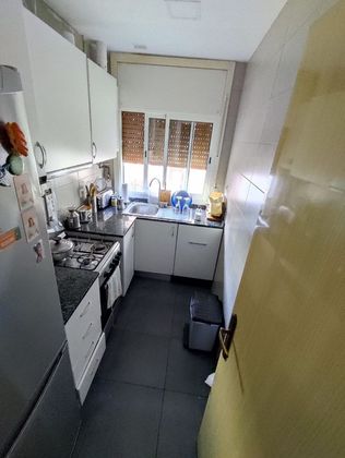 Foto 1 de Piso en venta en La Torrassa de 2 habitaciones con aire acondicionado y calefacción