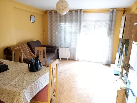 Foto 2 de Piso en venta en Segur Platja de 2 habitaciones con balcón