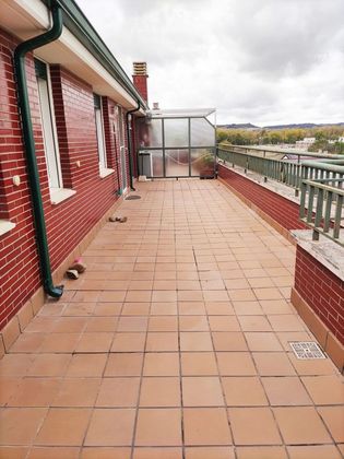 Foto 2 de Àtic en venda a Avenida de Madrid de 2 habitacions amb terrassa i garatge