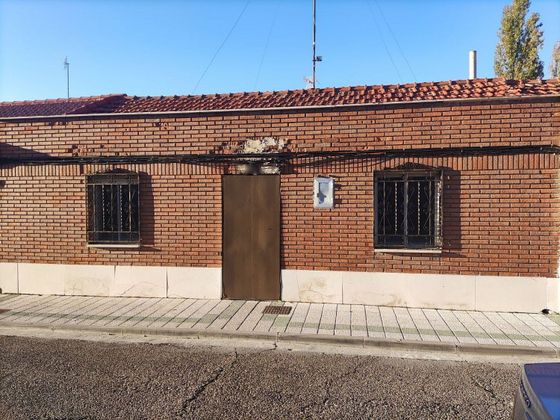 Foto 1 de Casa en venda a El Cristo de 4 habitacions amb terrassa
